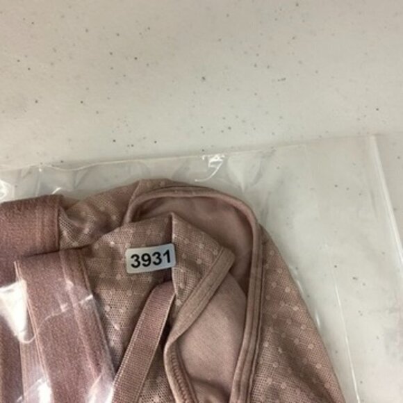 Leonisa Bralette Bra Intimate Lace Polka Dot Pink Womens Large - Picture 6 of 6